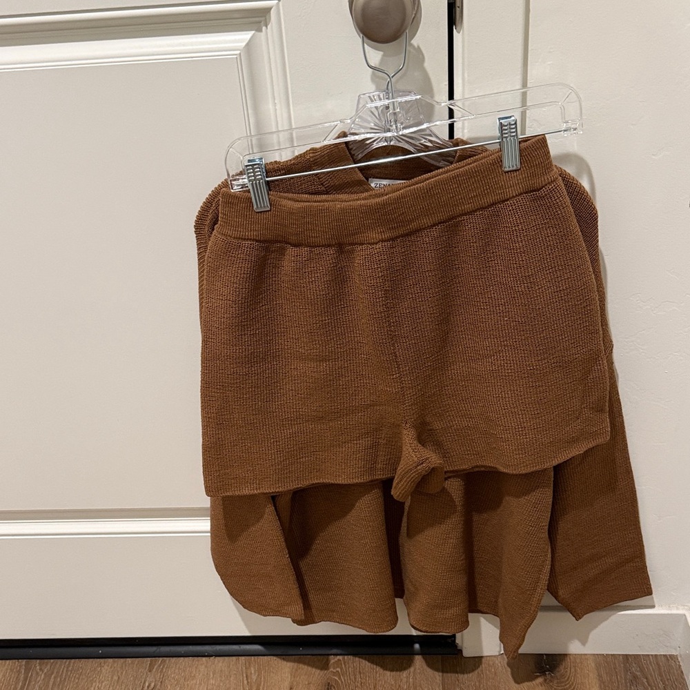 Zenana Brown Short Set New size Large